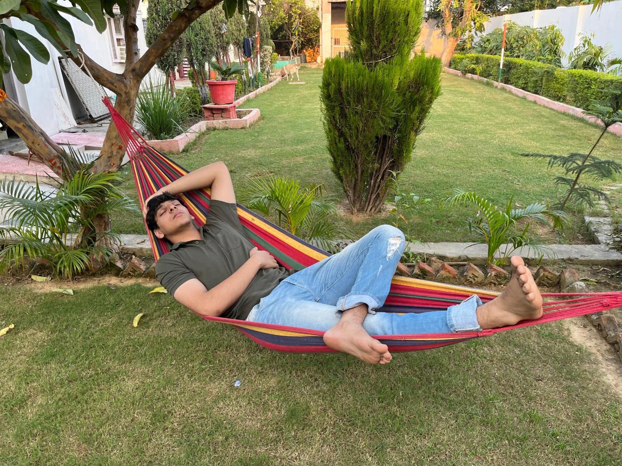White House Villa Meerut Bagian luar foto